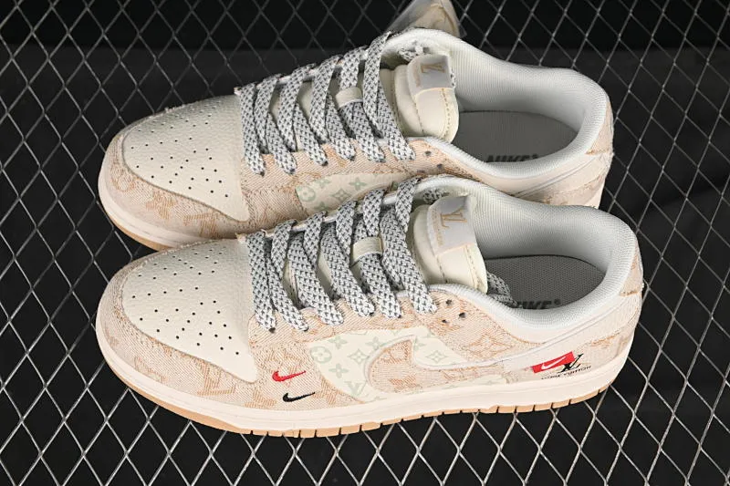 All categories Nk SB Dunk Series Nk SB Dunk Low High-end customized low-top sneakers Nike SB Dunk Low LV joint khaki denim Anniversary high-end customized low-top casual sneakers YX5066-377